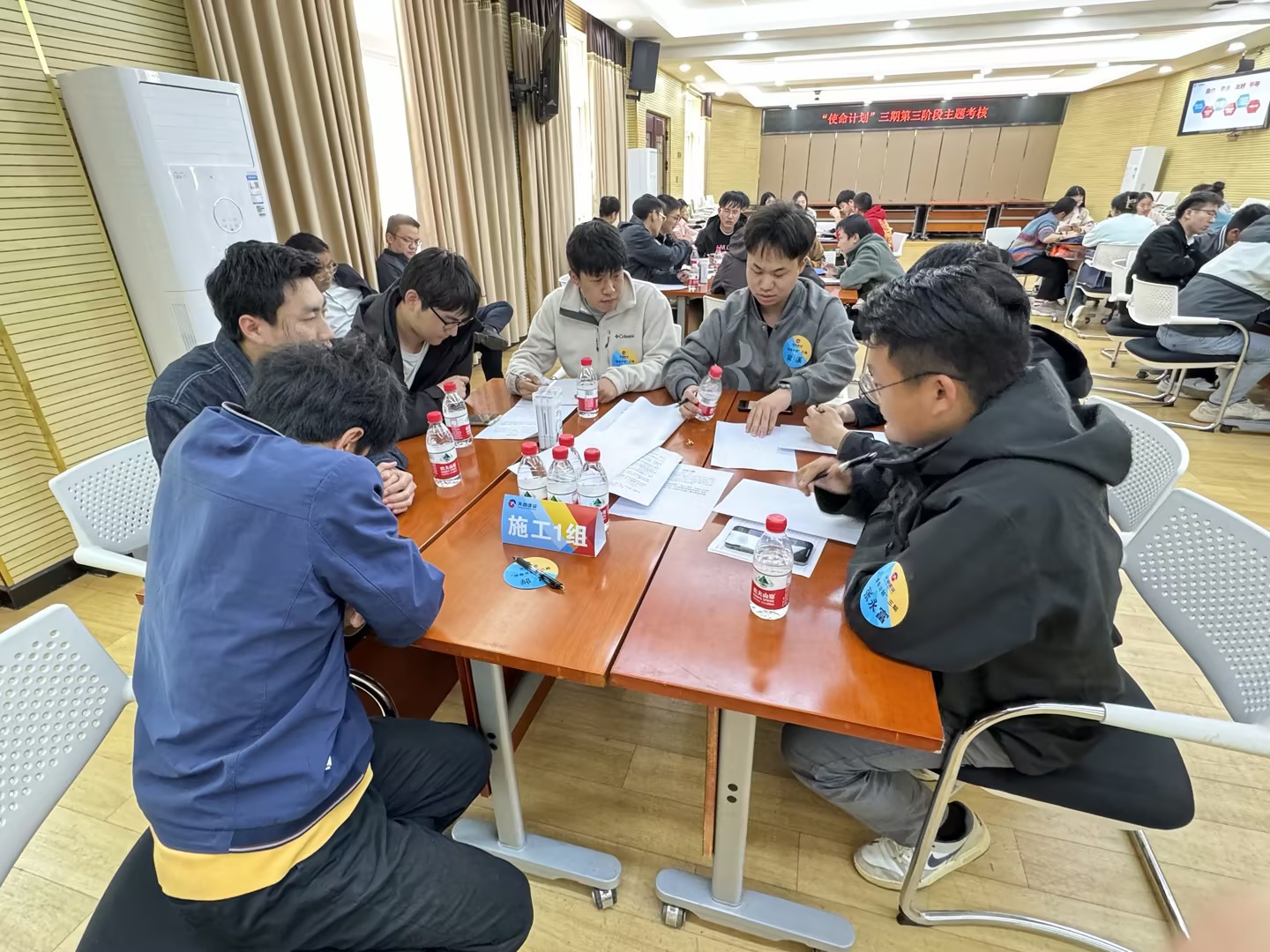 午夜无码伦费影视在线观看果冻