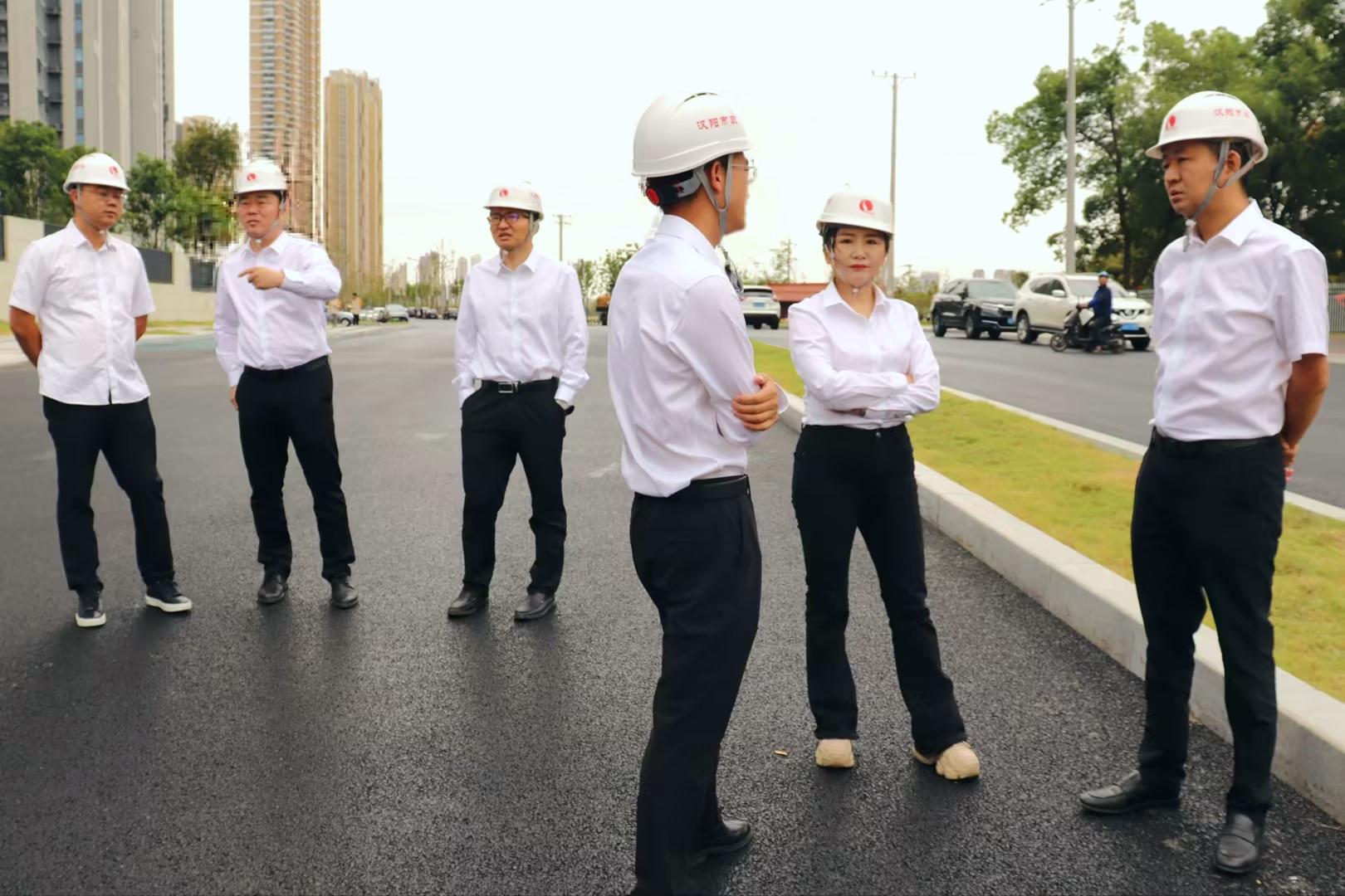 午夜无码伦费影视在线观看果冻