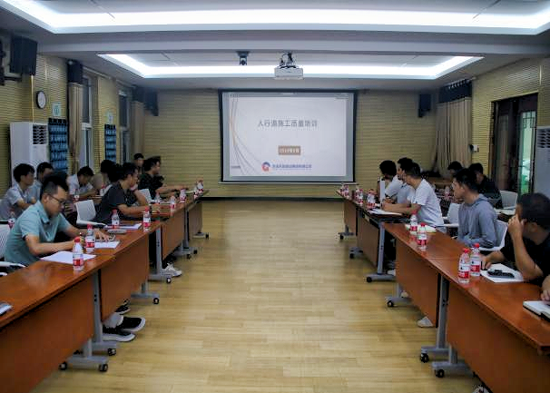 午夜无码伦费影视在线观看果冻