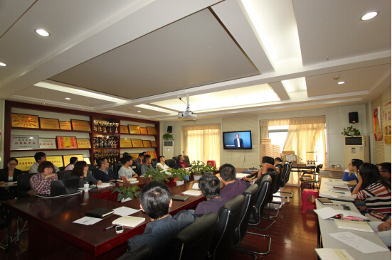 午夜无码伦费影视在线观看果冻