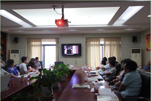 午夜无码伦费影视在线观看果冻