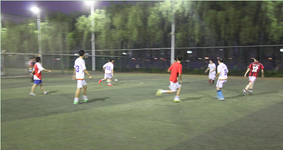 午夜无码伦费影视在线观看果冻