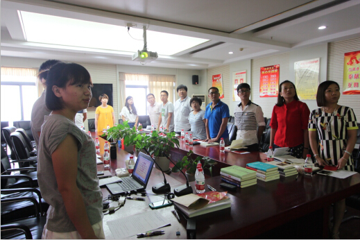 午夜无码伦费影视在线观看果冻