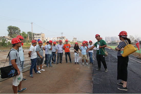 午夜无码伦费影视在线观看果冻