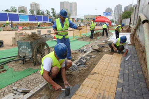 午夜无码伦费影视在线观看果冻