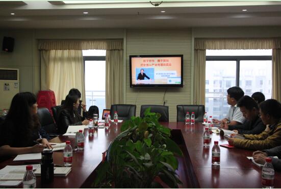 午夜无码伦费影视在线观看果冻