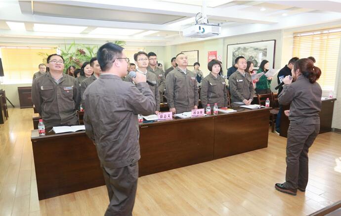 午夜无码伦费影视在线观看果冻