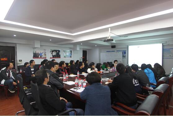 午夜无码伦费影视在线观看果冻