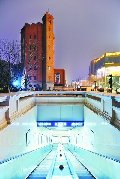 午夜无码伦费影视在线观看果冻