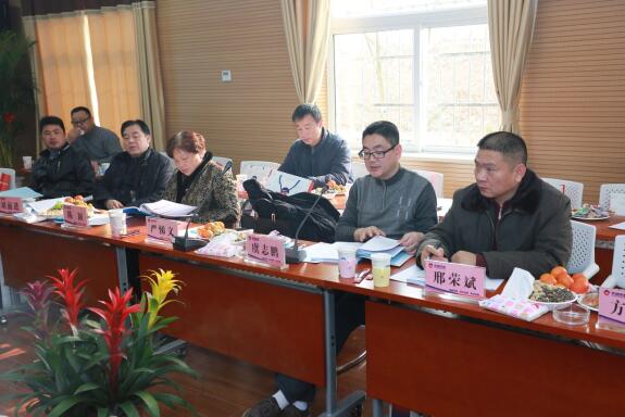 午夜无码伦费影视在线观看果冻