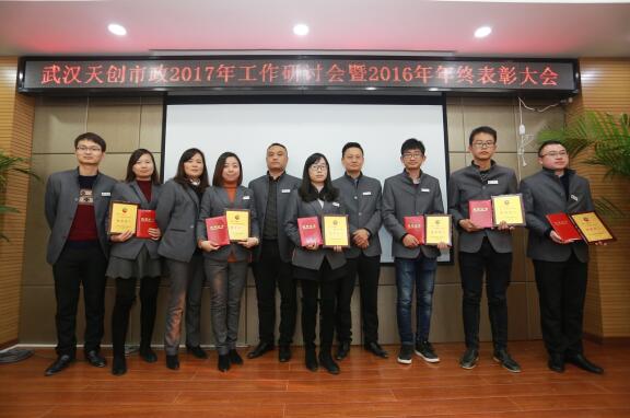 午夜无码伦费影视在线观看果冻