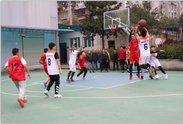 午夜无码伦费影视在线观看果冻