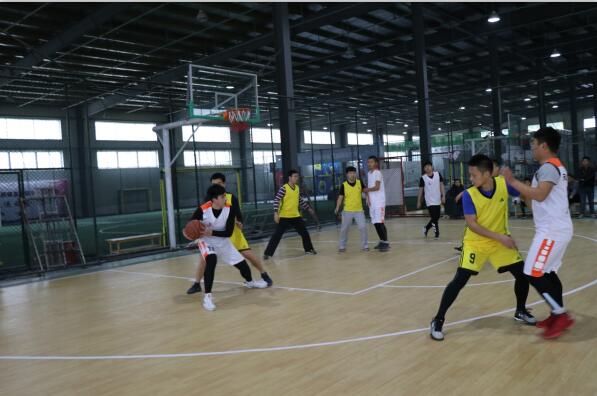 午夜无码伦费影视在线观看果冻