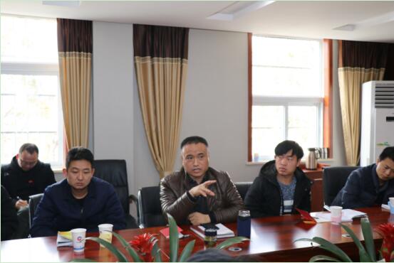 午夜无码伦费影视在线观看果冻