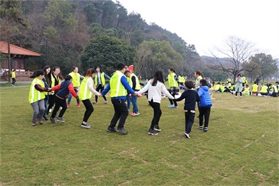 午夜无码伦费影视在线观看果冻