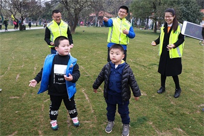 午夜无码伦费影视在线观看果冻