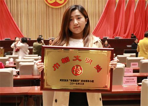 午夜无码伦费影视在线观看果冻