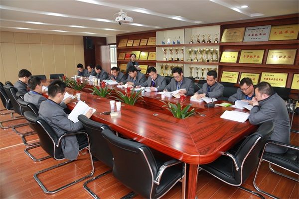 午夜无码伦费影视在线观看果冻