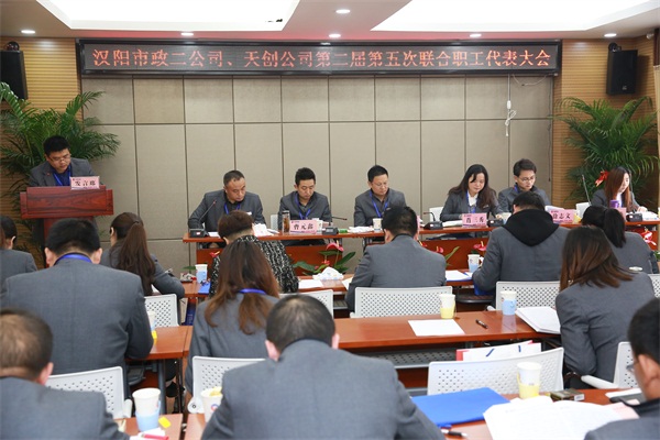 午夜无码伦费影视在线观看果冻