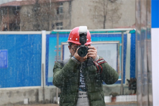 午夜无码伦费影视在线观看果冻