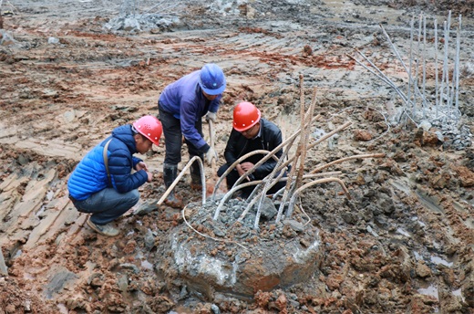 午夜无码伦费影视在线观看果冻