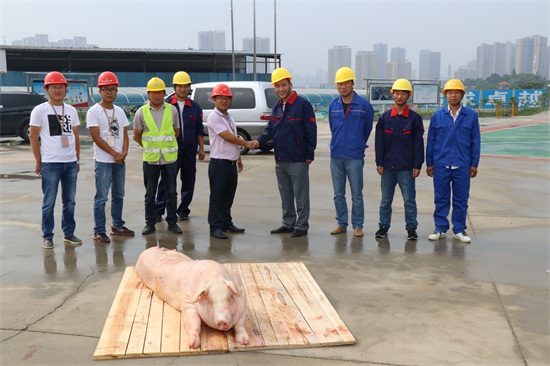 午夜无码伦费影视在线观看果冻