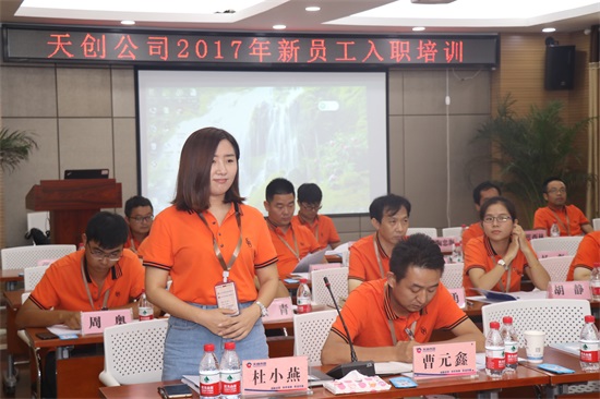 午夜无码伦费影视在线观看果冻