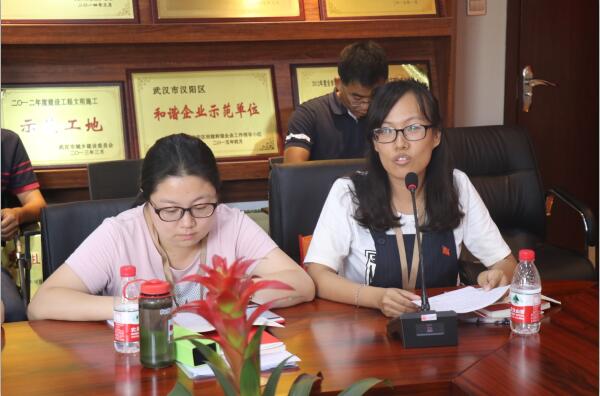 午夜无码伦费影视在线观看果冻