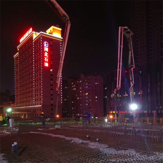 午夜无码伦费影视在线观看果冻