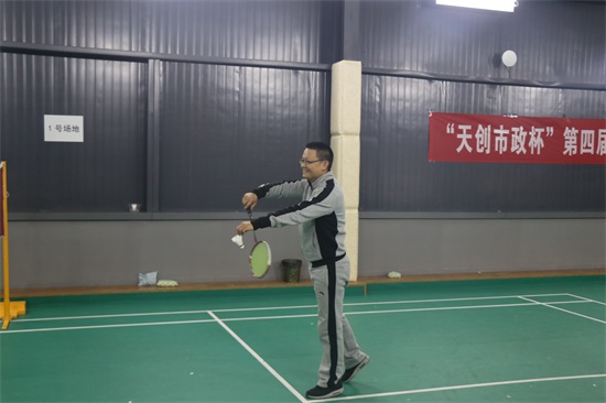 午夜无码伦费影视在线观看果冻