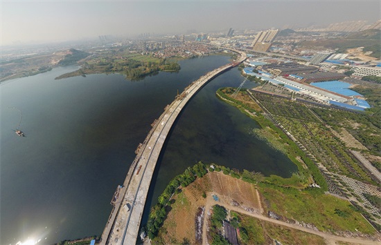 午夜无码伦费影视在线观看果冻