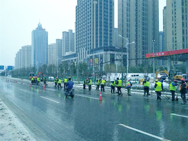 午夜无码伦费影视在线观看果冻