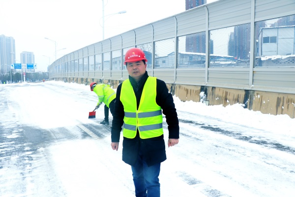 午夜无码伦费影视在线观看果冻