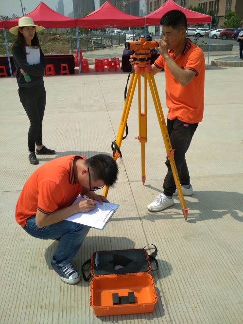 午夜无码伦费影视在线观看果冻