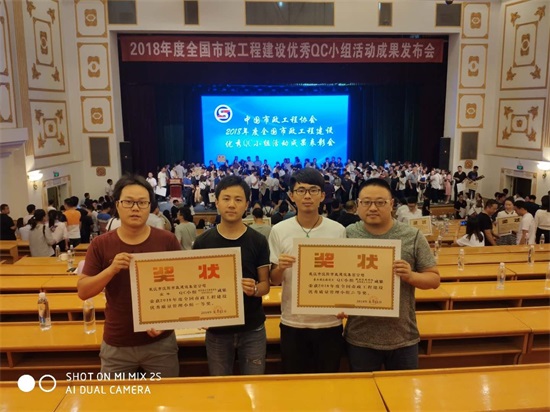 午夜无码伦费影视在线观看果冻