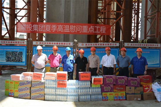 午夜无码伦费影视在线观看果冻