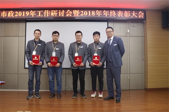 午夜无码伦费影视在线观看果冻