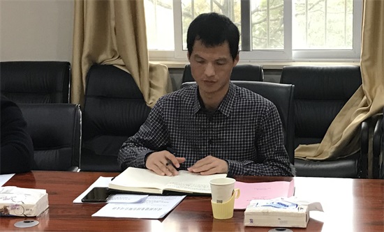 午夜无码伦费影视在线观看果冻