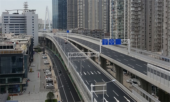 午夜无码伦费影视在线观看果冻