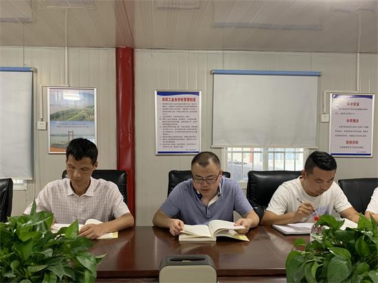 午夜无码伦费影视在线观看果冻