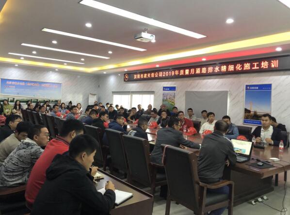 午夜无码伦费影视在线观看果冻