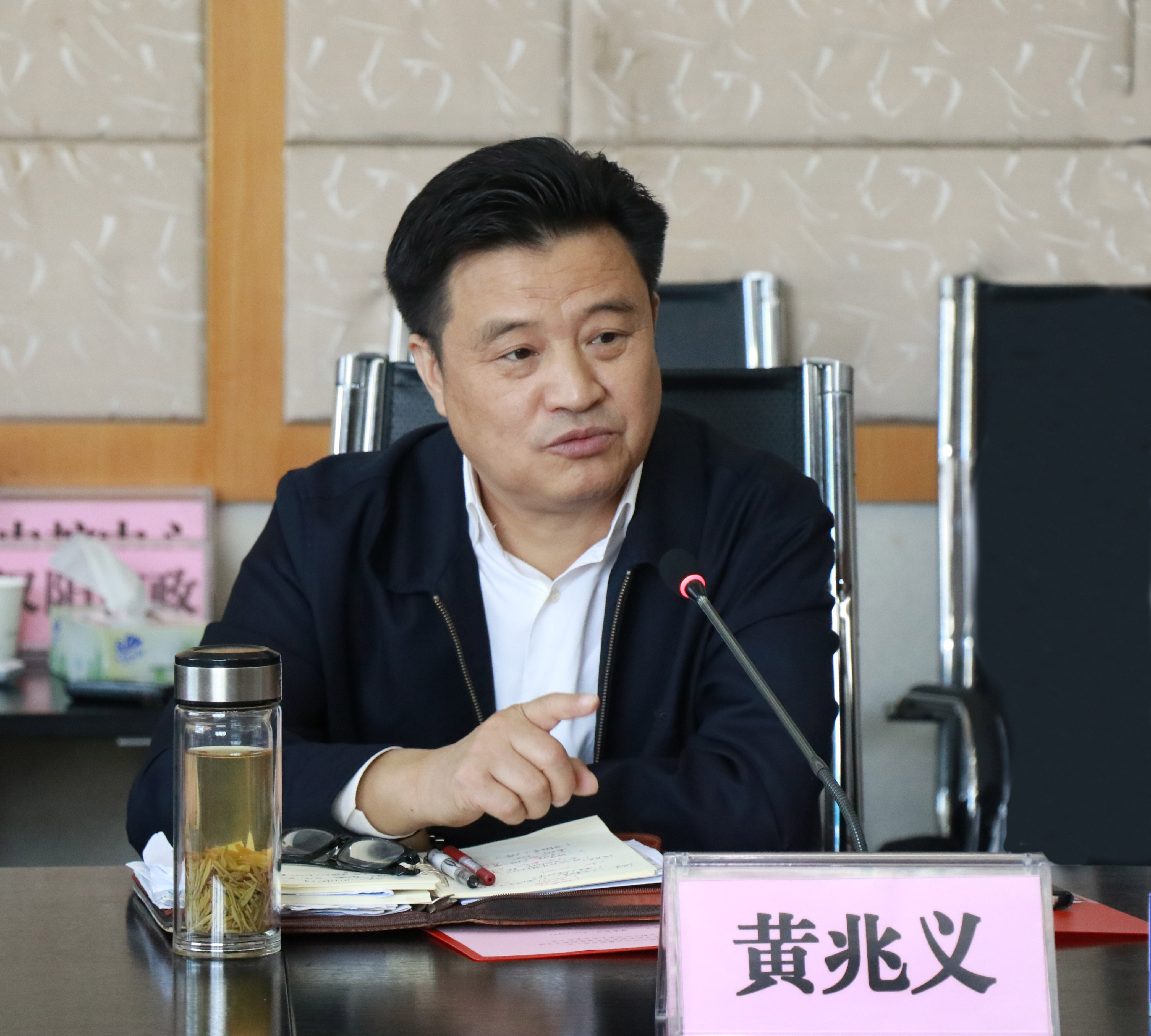 午夜无码伦费影视在线观看果冻