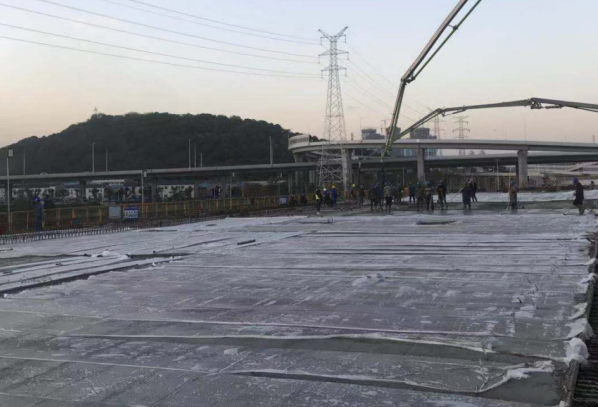 午夜无码伦费影视在线观看果冻