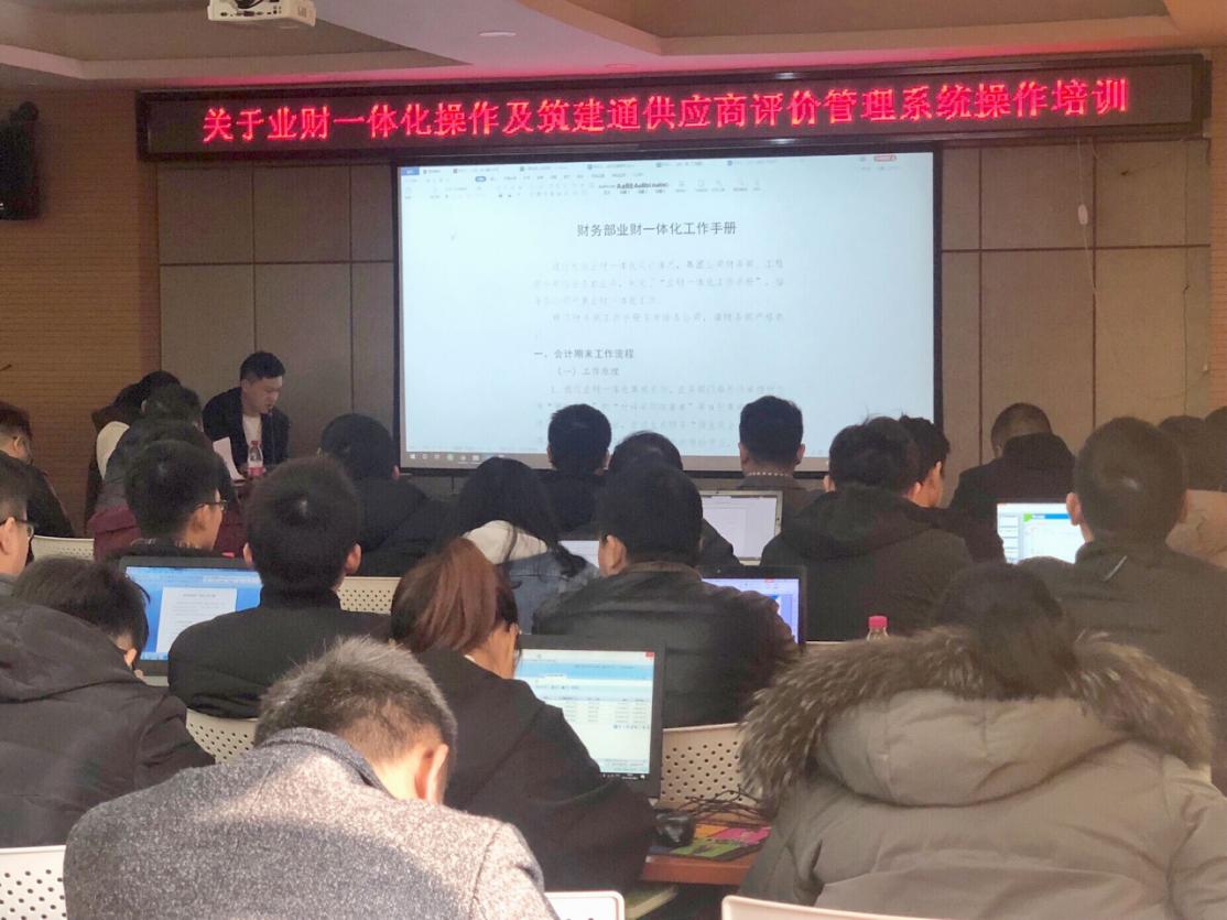 午夜无码伦费影视在线观看果冻