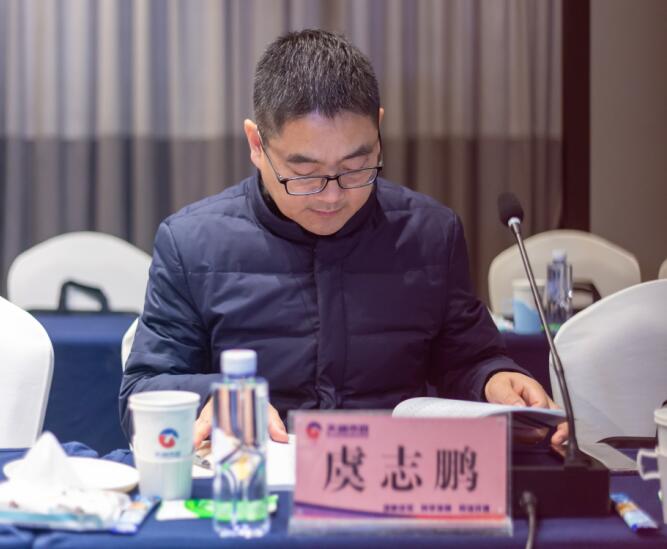 午夜无码伦费影视在线观看果冻