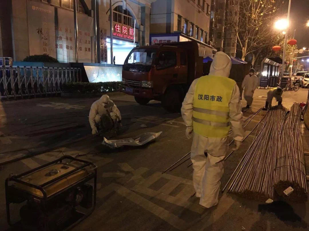 午夜无码伦费影视在线观看果冻