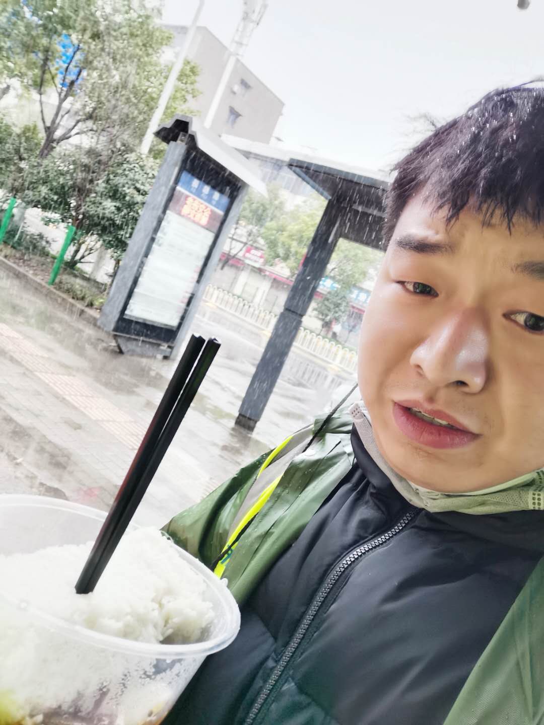 午夜无码伦费影视在线观看果冻