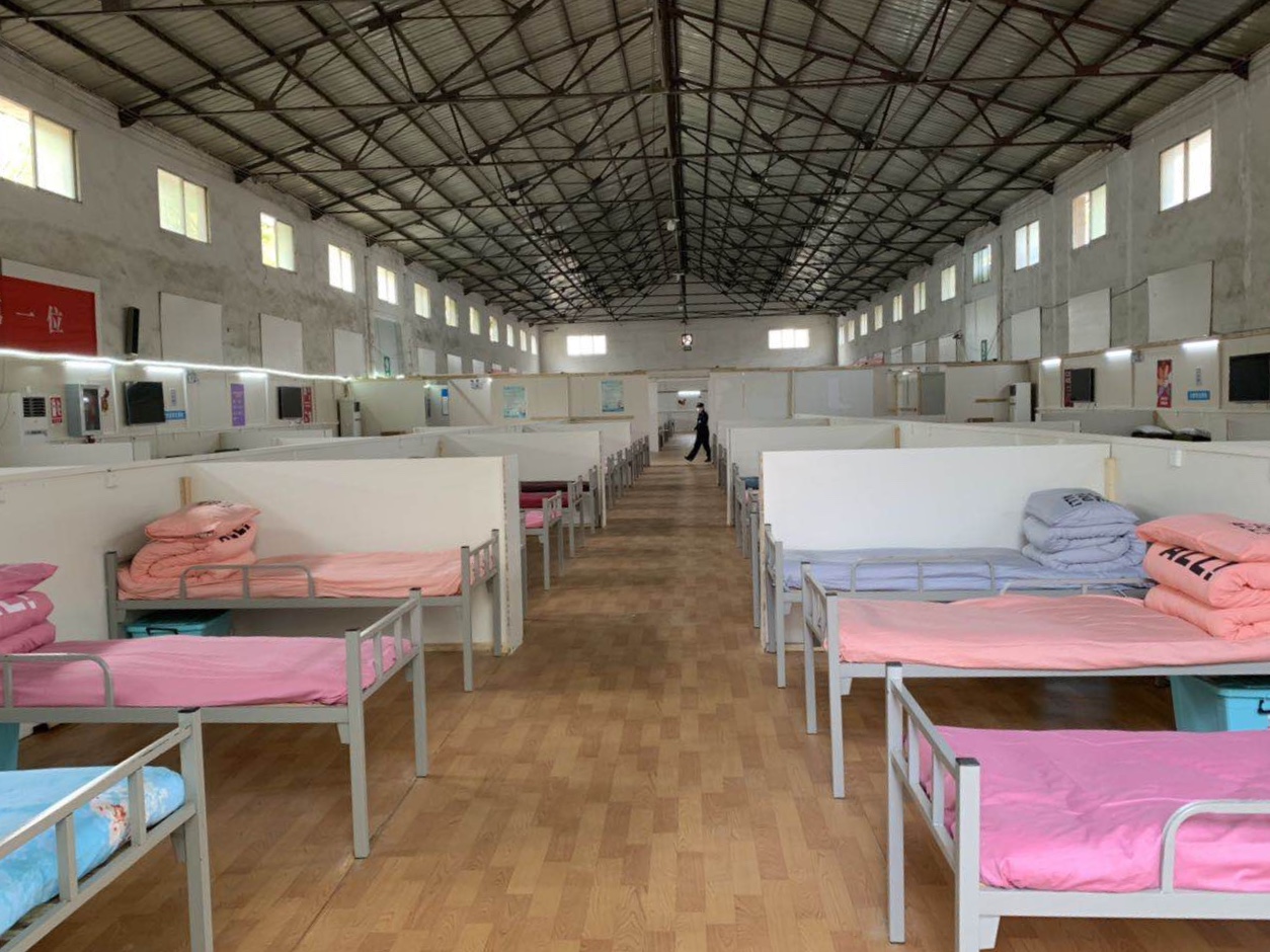 午夜无码伦费影视在线观看果冻