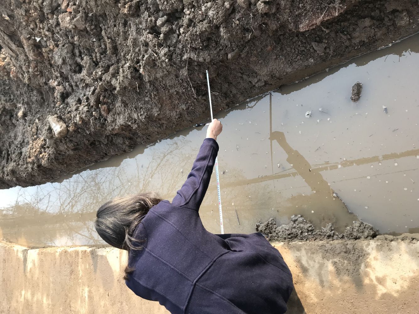 午夜无码伦费影视在线观看果冻