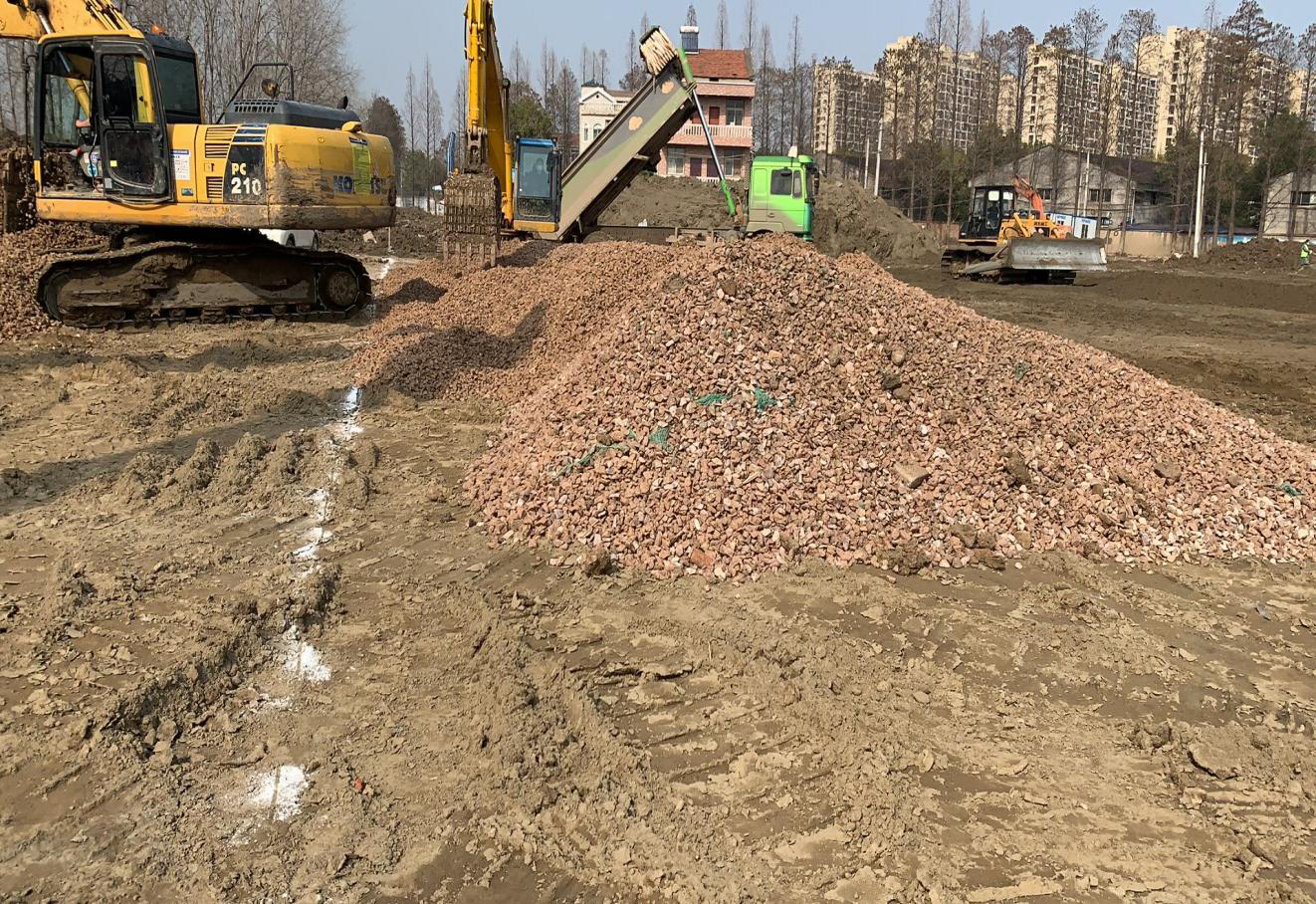 午夜无码伦费影视在线观看果冻